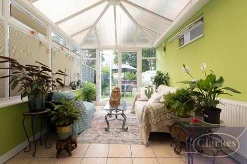 4 bedroom detached house for sale, Namu Road, Victoria Park, Bournemouth
