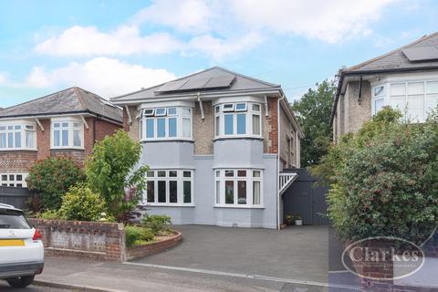 4 bedroom detached house for sale, Namu Road, Victoria Park, Bournemouth