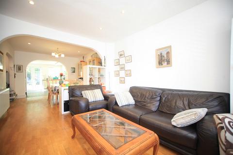 4 bedroom house to rent, Holders Hill Road, Mill Hill, NW7