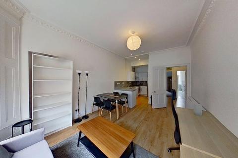 1 bedroom flat to rent, Lyndhurst Gardens, North Kelvinside, Glasgow, G20