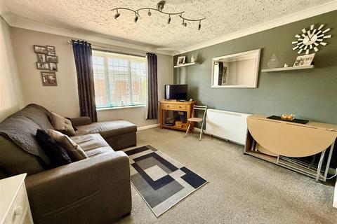 1 bedroom flat for sale, High Street, Stalham NR12