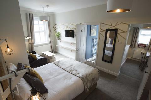 undefined, Old Town, Wiltshire SN1