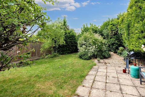 3 bedroom end of terrace house for sale, High Street, Sutton Courtenay, OX14