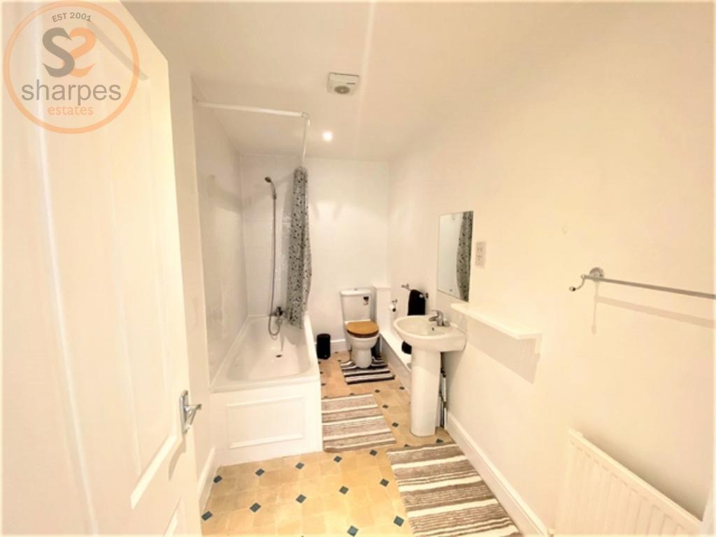 Apartment in Wimbledon - View 3