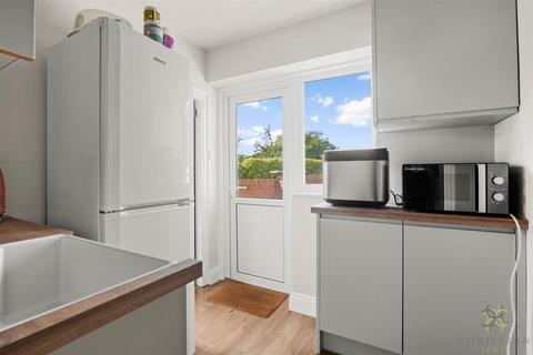 3 bedroom semi-detached house for sale, Elm Road, Evesham WR11