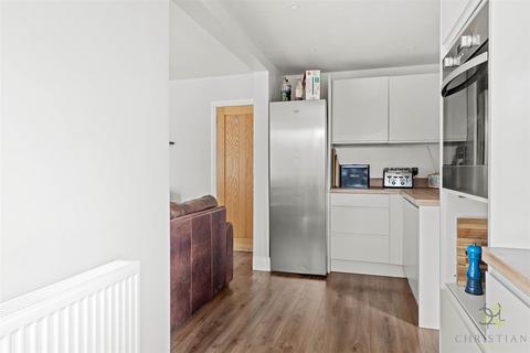 3 bedroom semi-detached house for sale, Elm Road, Evesham WR11
