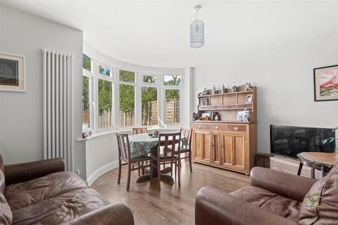 3 bedroom semi-detached house for sale, Elm Road, Evesham WR11