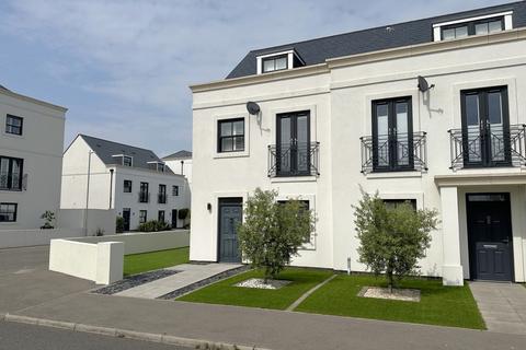 Trafalgar Drive, Walmer, CT14