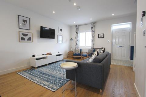 3 bedroom semi-detached house for sale, Trafalgar Drive, Walmer, CT14