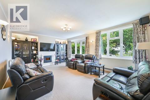 3 bedroom semi-detached house for sale, Kingston Road, Epsom, KT19