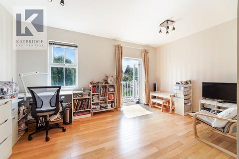 2 Sherbrooke Way, Worcester Park, KT4 8BG
