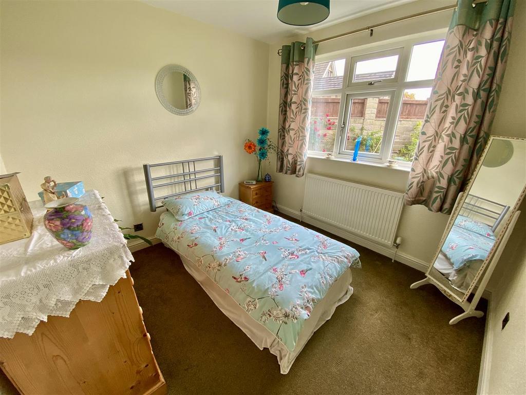Bramleys Estate Agents - Lady Heton Drive - Mirfie