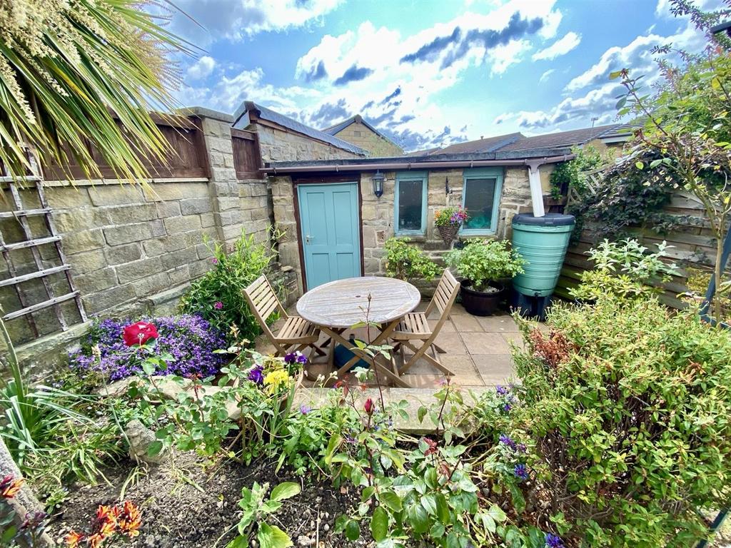 Bramleys Estate Agents - Lady Heton Drive - Mirfie