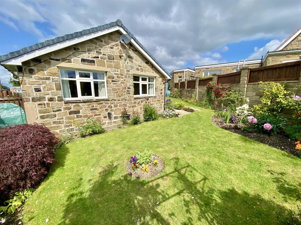 Bramleys Estate Agents - Lady Heton Drive - Mirfie