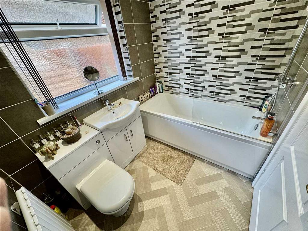 Attractively tiled