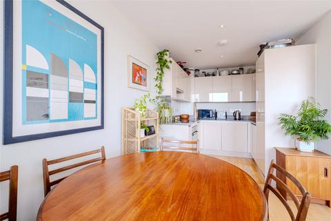 undefined, Streatham High Road, London SW16