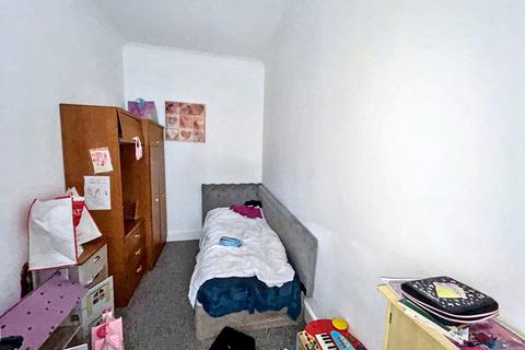 2 bedroom ground floor flat for sale, Westbourne Avenue, Gateshead, Tyne and Wear, NE8 4NQ