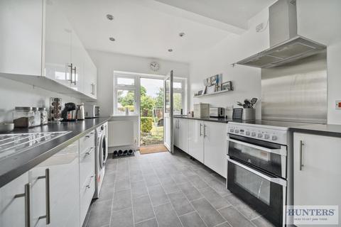 3 bedroom semi-detached house for sale, Alers Road, Bexleyheath, Kent, DA6 8HT