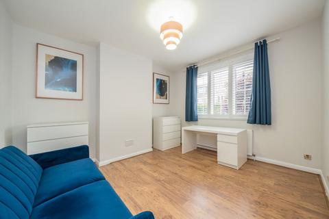 undefined, Balfour Road, Hounslow TW3
