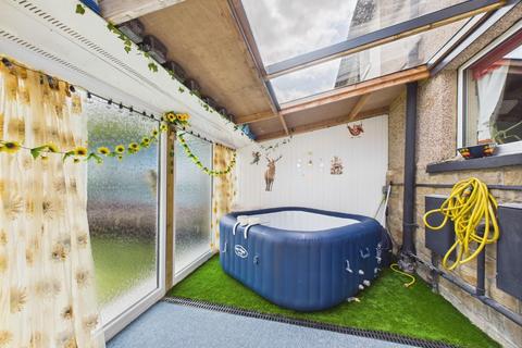 3 bedroom semi-detached house for sale, Owlet Road, Shipley, West Yorkshire