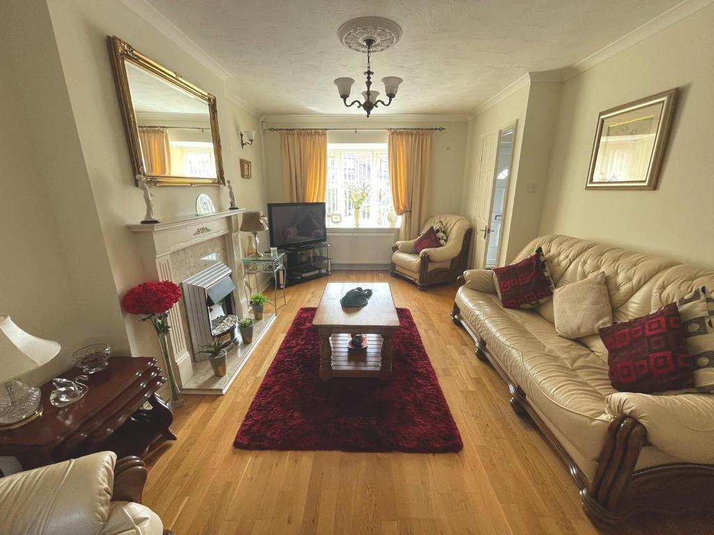 Living Room.JPG