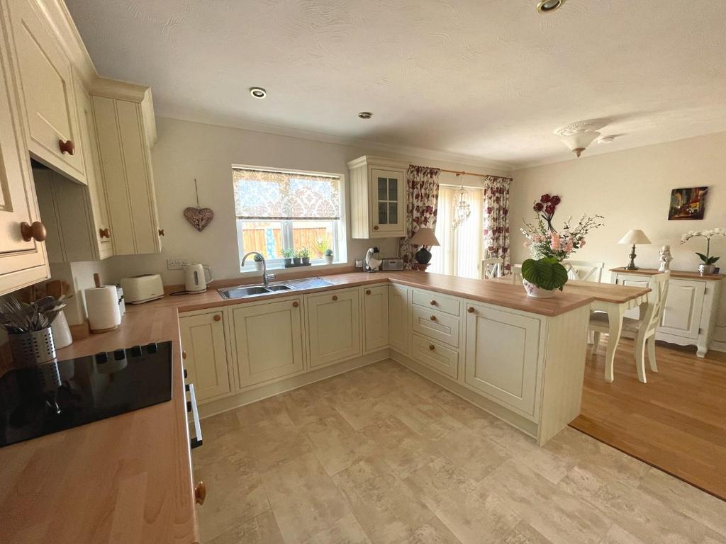Kitchen:Diner.JPG