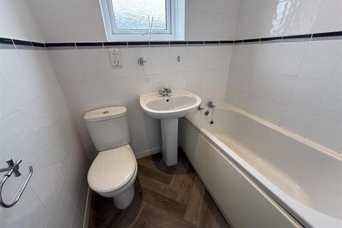 35 Turner Street, Lees, Oldham, OL4 3JH