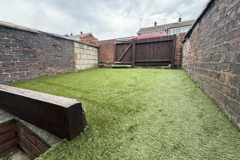 35 Turner Street, Lees, Oldham, OL4 3JH