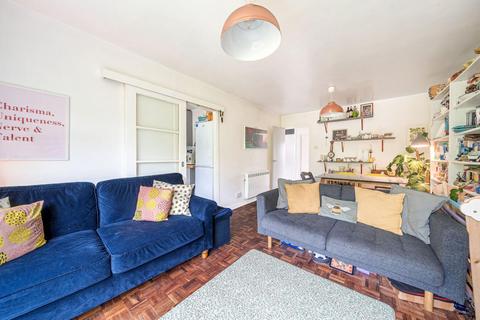 1 bedroom maisonette for sale, Lancaster Road, London