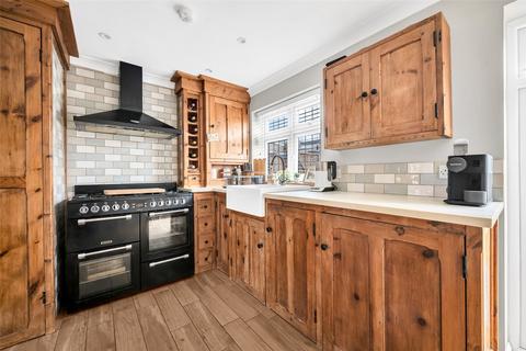 40 Swaledale Road, Dartford, DA2 6JZ