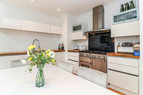 84a Abbots Road, Abbots Langley, WD5 0BH