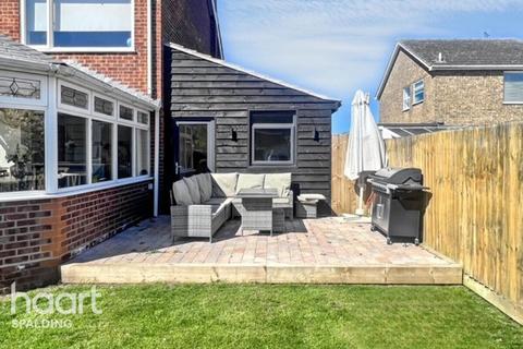 38 Daniels Gate, Long Sutton, Spalding, PE12 9DN