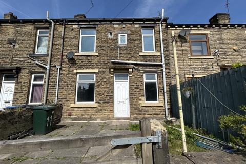 2 bedroom terraced house to rent, Parrott Street, Tong Street, Bradford, West Yorkshire, BD4