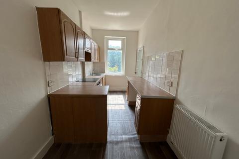 2 bedroom terraced house to rent, Parrott Street, Tong Street, Bradford, West Yorkshire, BD4