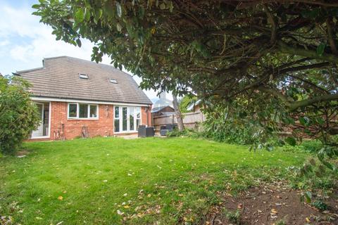 3 bedroom detached house for sale, Scraptoft Lane, Leicester