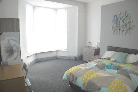 5 bedroom semi-detached house to rent, Lorne Street, Liverpool L7