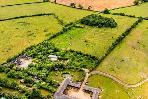 4 bedroom barn conversion for sale, Steeple Claydon, Buckingham, Buckinghamshire, MK18