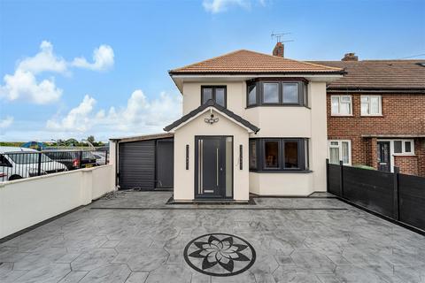 undefined, Station Crescent, Ashford TW15