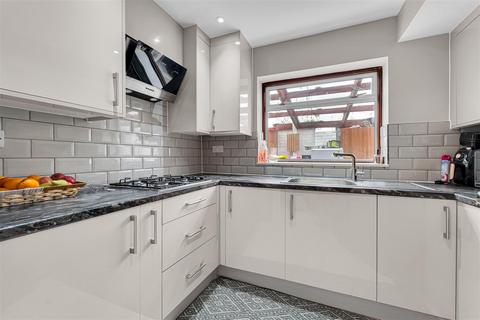 undefined, Station Crescent, Ashford TW15