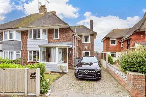3 bedroom semi-detached house for sale, Nelson Row, Arundel BN18