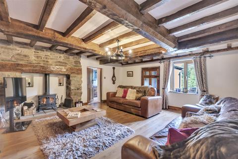4 bedroom equestrian property for sale, Pen-Y-Garnedd, Llanrhaeadr Ym Mochnant