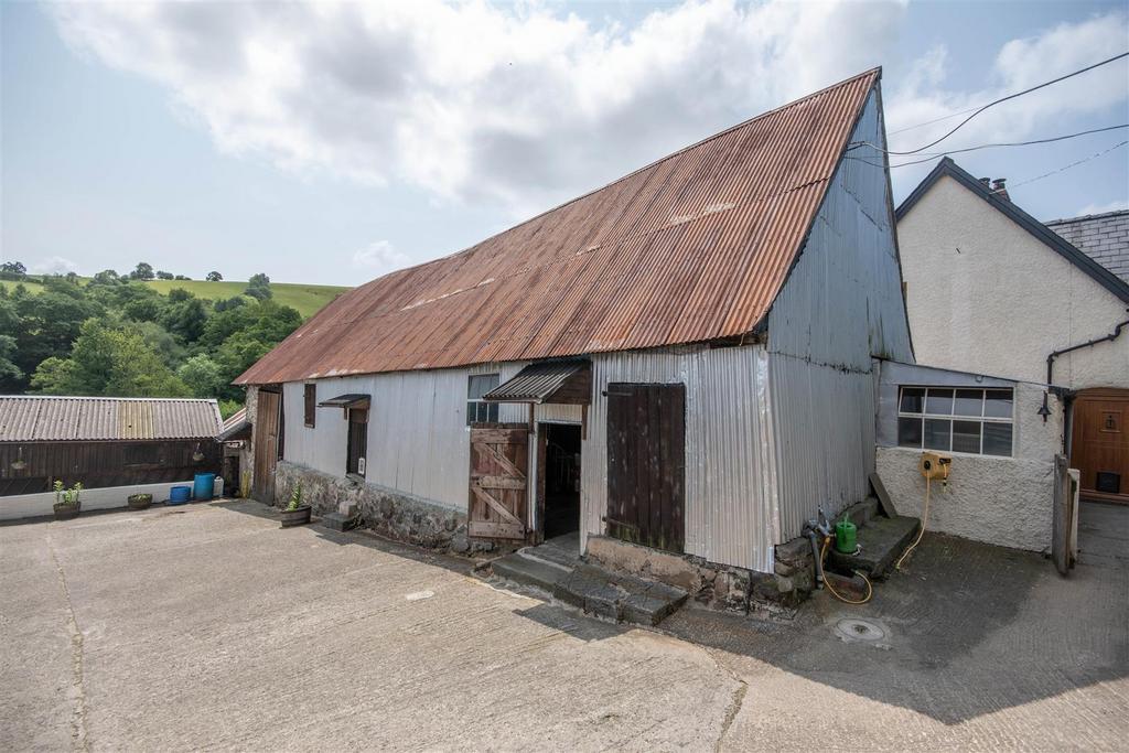 Grade II listed barn