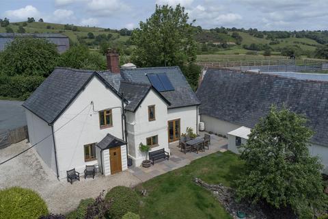 4 bedroom equestrian property for sale, Pen-Y-Garnedd, Llanrhaeadr Ym Mochnant