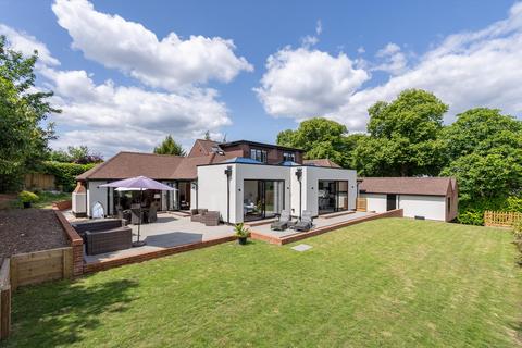 Shene The Downs, Leatherhead, KT22 8LH
