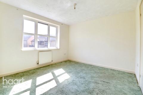 2 bedroom bungalow for sale, Chepstow Drive, Bletchley