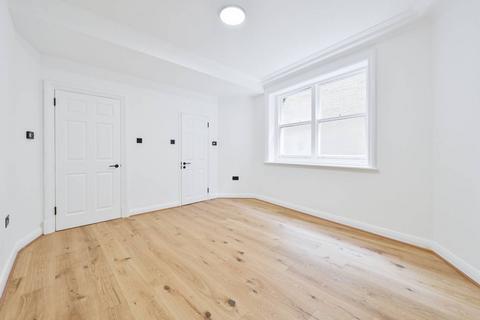undefined, Marylebone Road, Marylebone, London, NW1