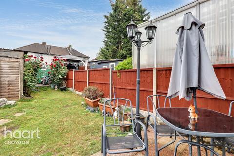 3 bedroom semi-detached house for sale, Aldrich Crescent, Croydon