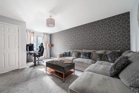 3 bedroom terraced house for sale, 60 Greenfields Gardens, Shrewsbury, SY1 2RN