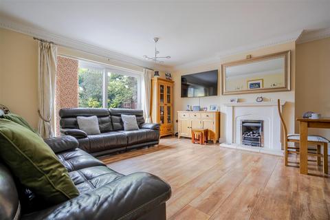 3 bedroom townhouse for sale, Scotts Mews, Ascot