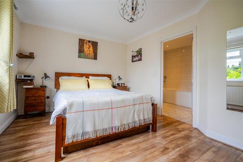 undefined, Scotts Mews, Ascot